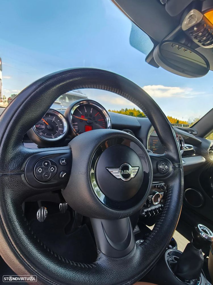 MINI Cabrio Cooper SD - 13