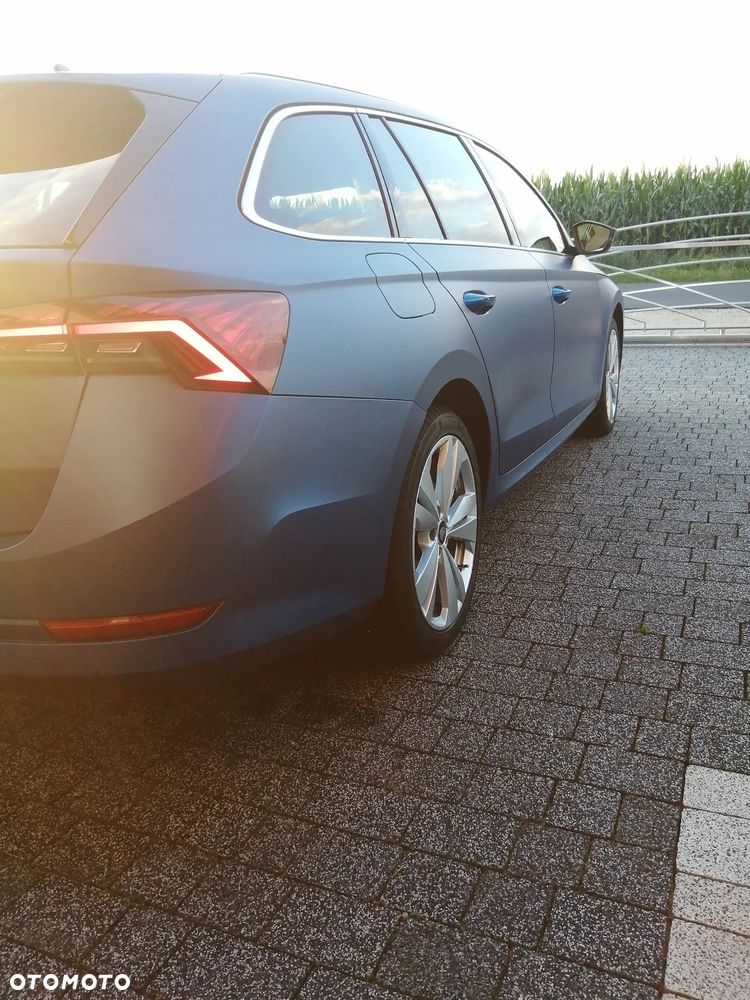 Skoda Octavia 2.0 TDI DSG Style - 3