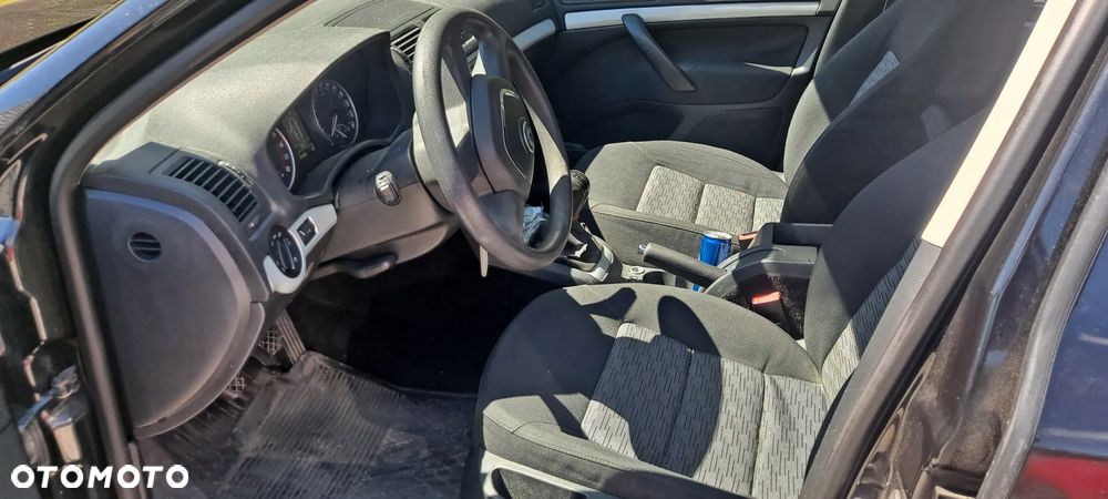 Skoda Octavia 2.0 TDI DPF Ambiente - 3
