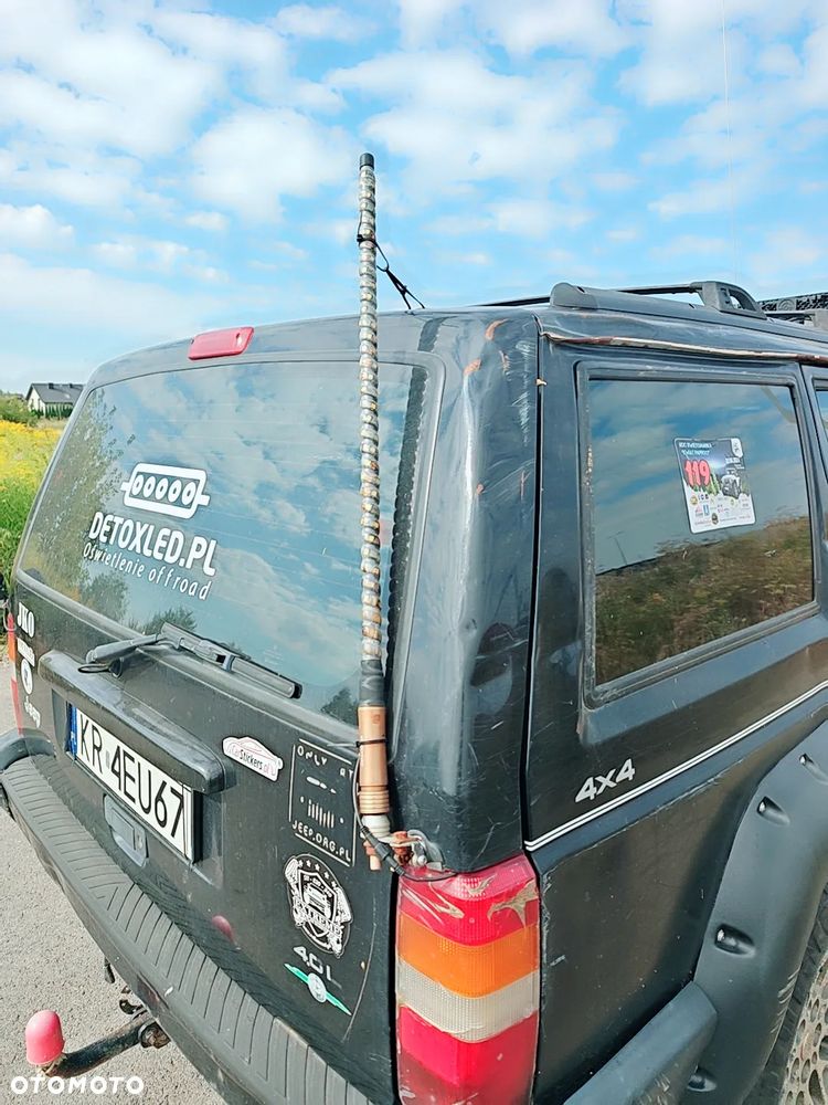 Jeep Cherokee 4.0 Limited - 12