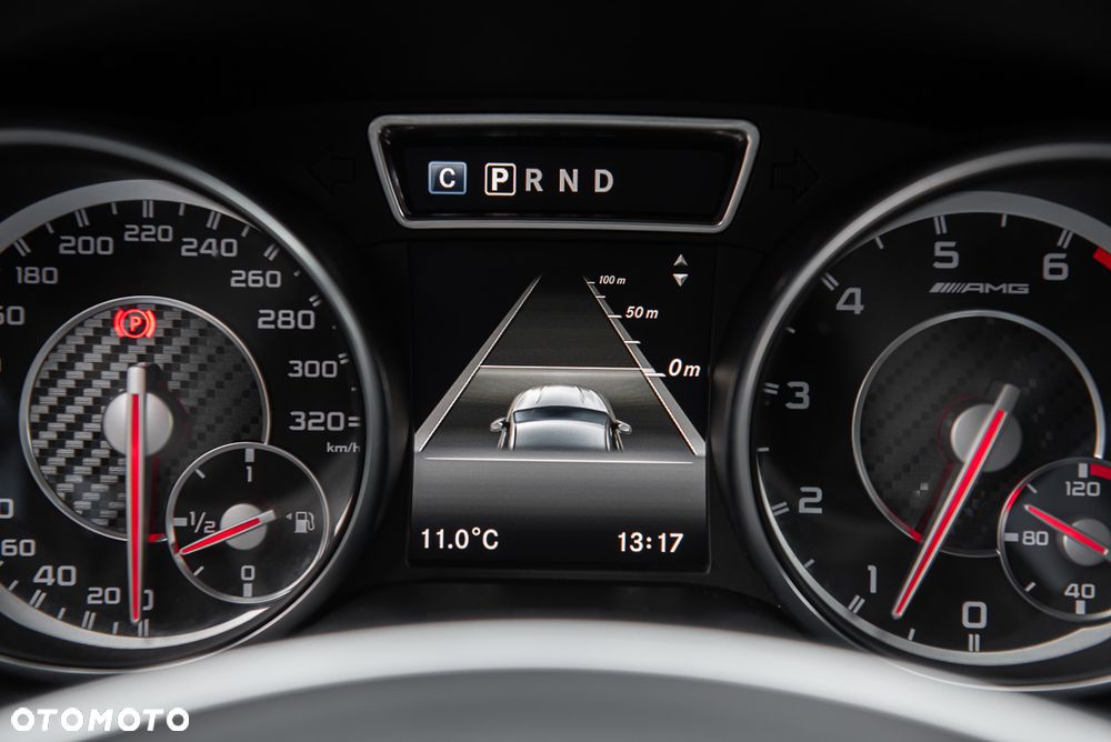 Mercedes-Benz CLA AMG 45 4-Matic - 27