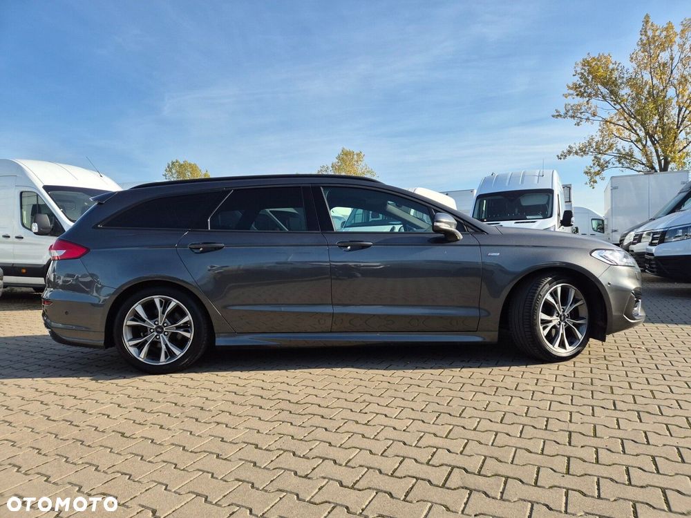 Ford Mondeo - 7