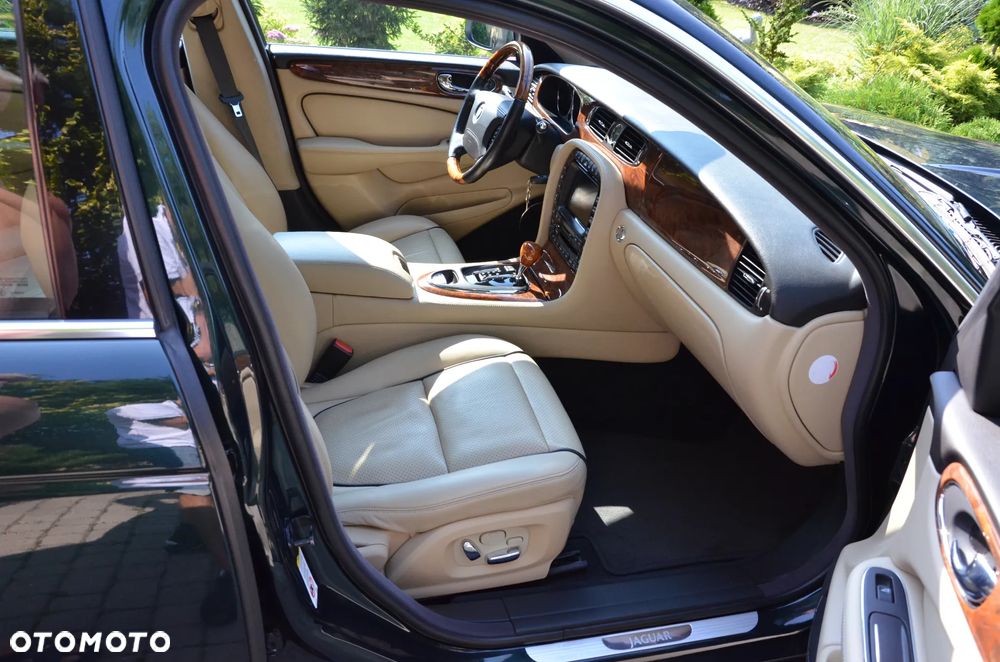 Jaguar XJ XJ6 2.7 Twin Turbo Diesel Executive Last Edition - 7
