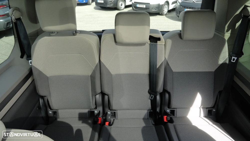 VW Multivan - 26