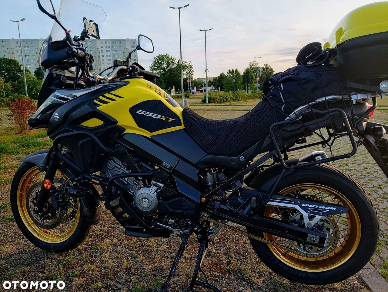 Suzuki DL - 1
