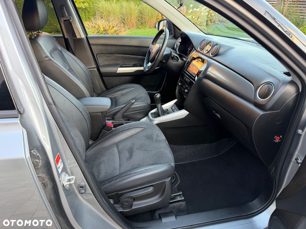 Suzuki Vitara 1.6 XLED 2WD - 34