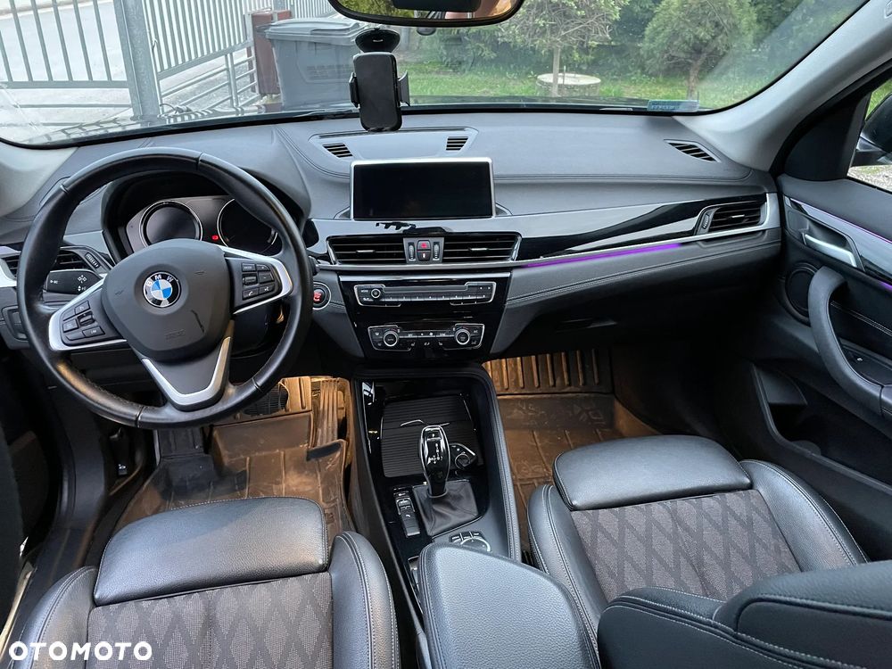 BMW X1 sDrive18i - 10