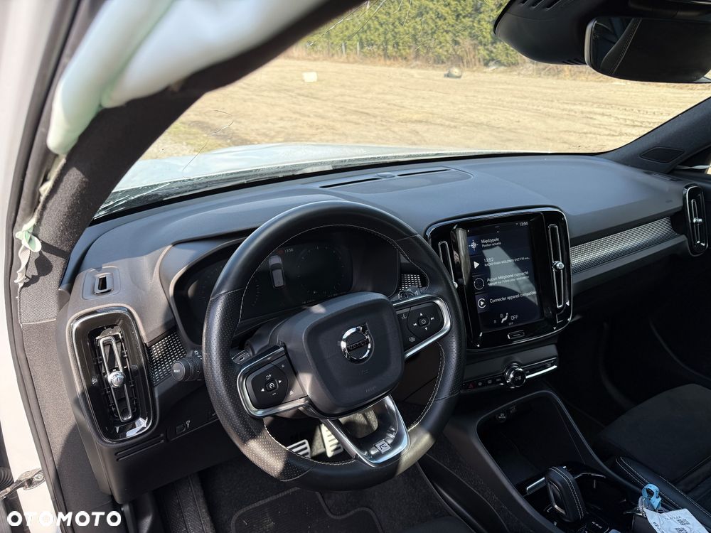 Volvo XC 40 D3 AWD Geartronic R-Design - 27