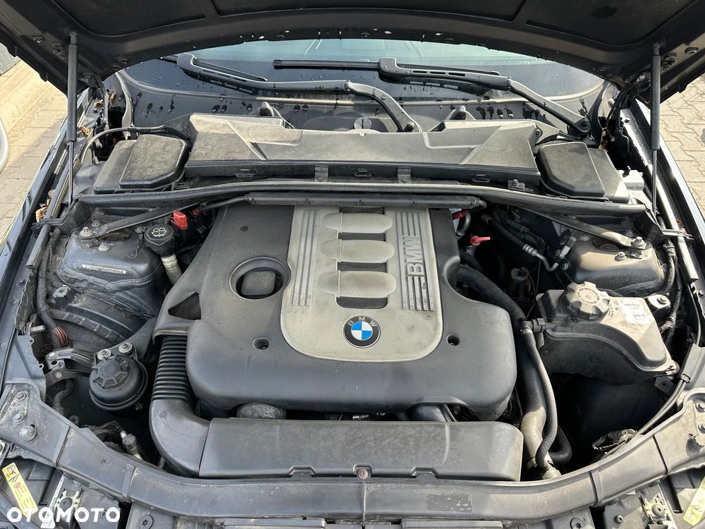 BMW Seria 3 325d DPF - 11