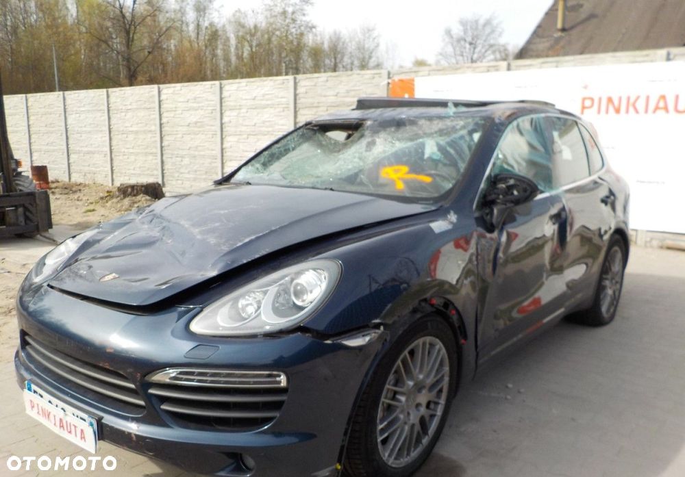 Porsche Cayenne - 7