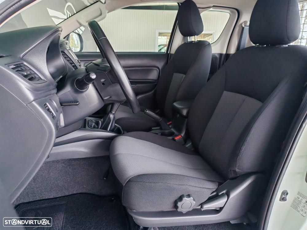 Mitsubishi L200 2.4 DI-D CE 4WD 3L - 8