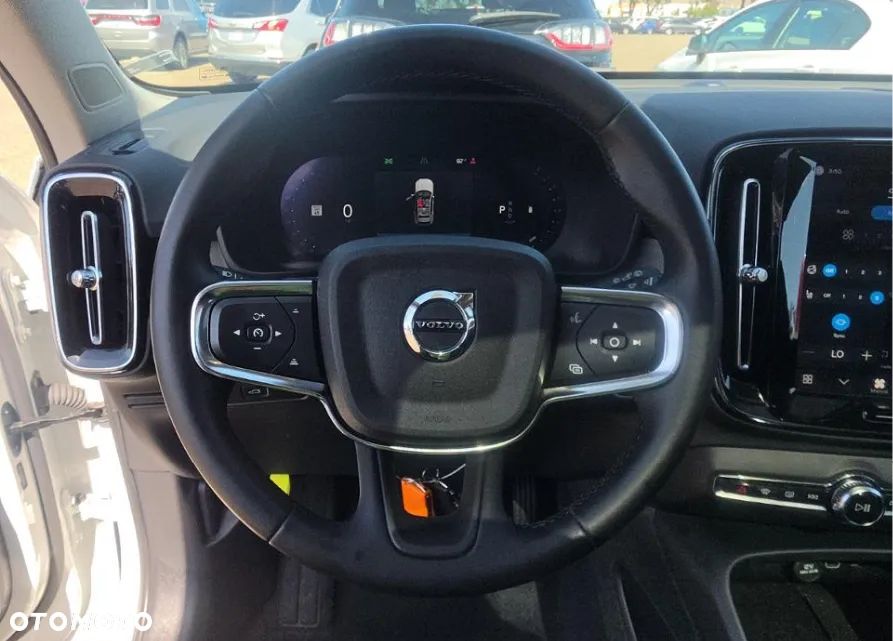 Volvo XC 40 - 8