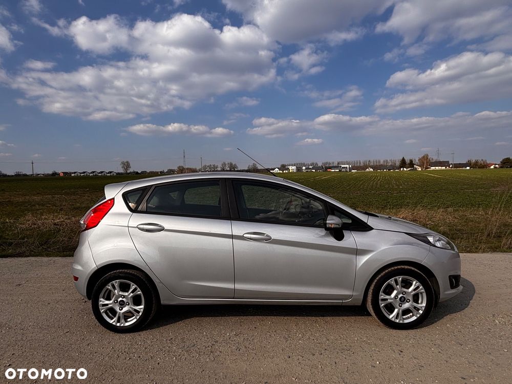 Ford Fiesta 1.4 Trend - 2