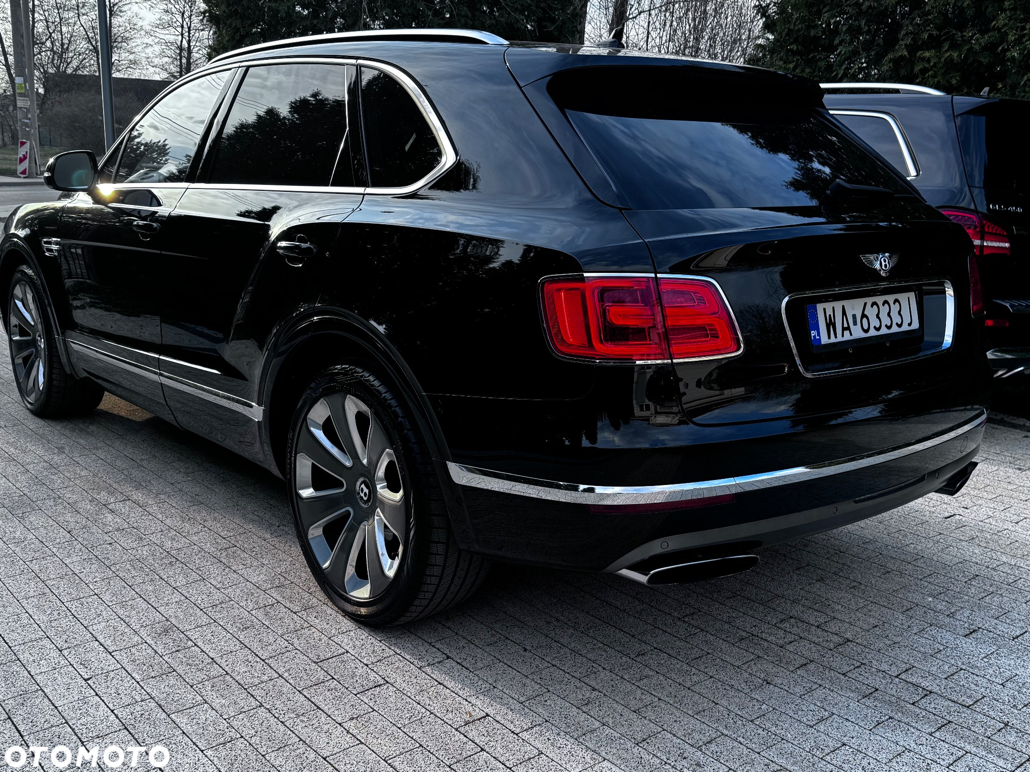 Bentley Bentayga W12 Mulliner - 30