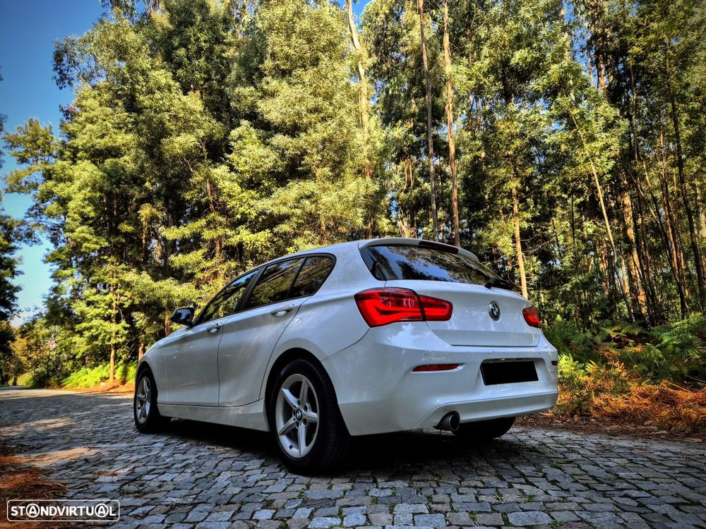BMW 116 d Aut. Sport Line - 5