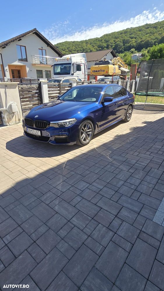 BMW Seria 5 530d xDrive AT - 9