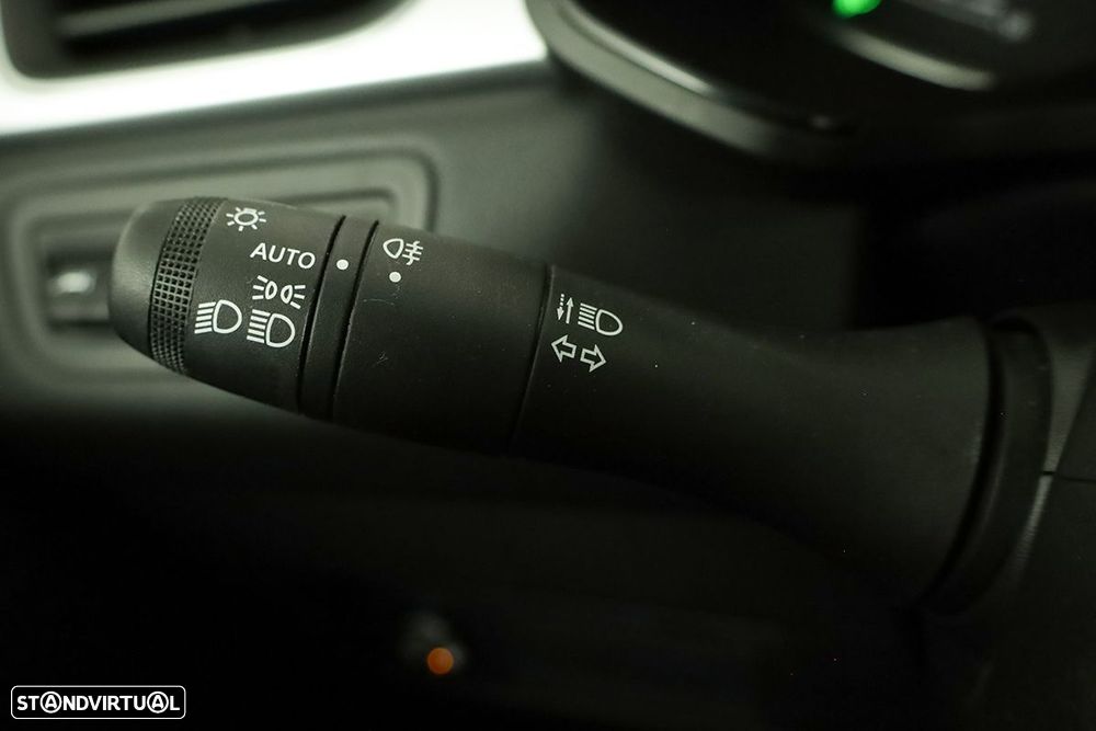 Renault Captur 1.0 TCe Techno Bi-Fuel - 17