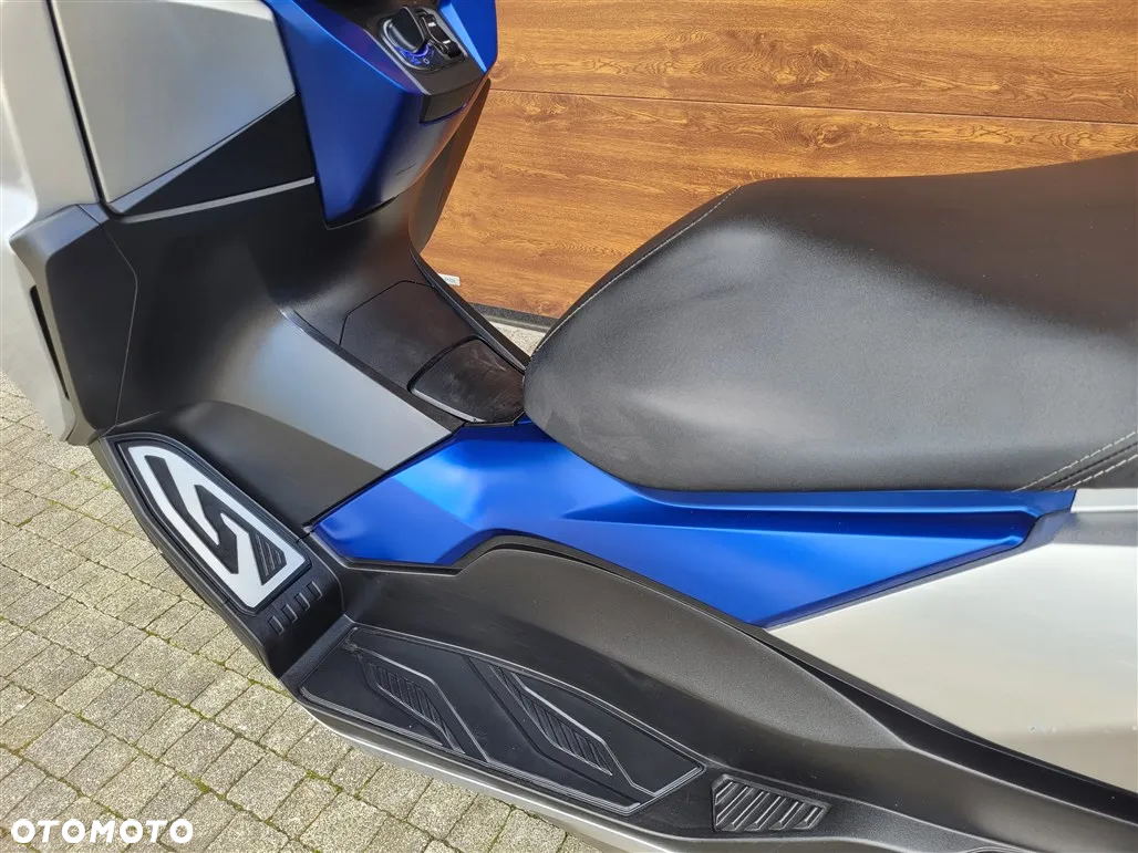 Honda NSS - 15
