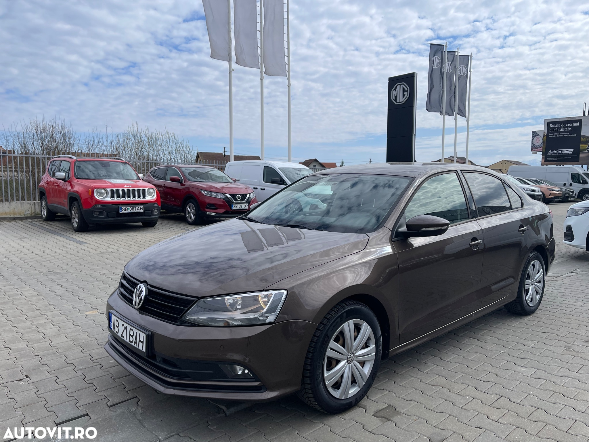 Volkswagen Jetta 1.2 TSI Comfortline - 14