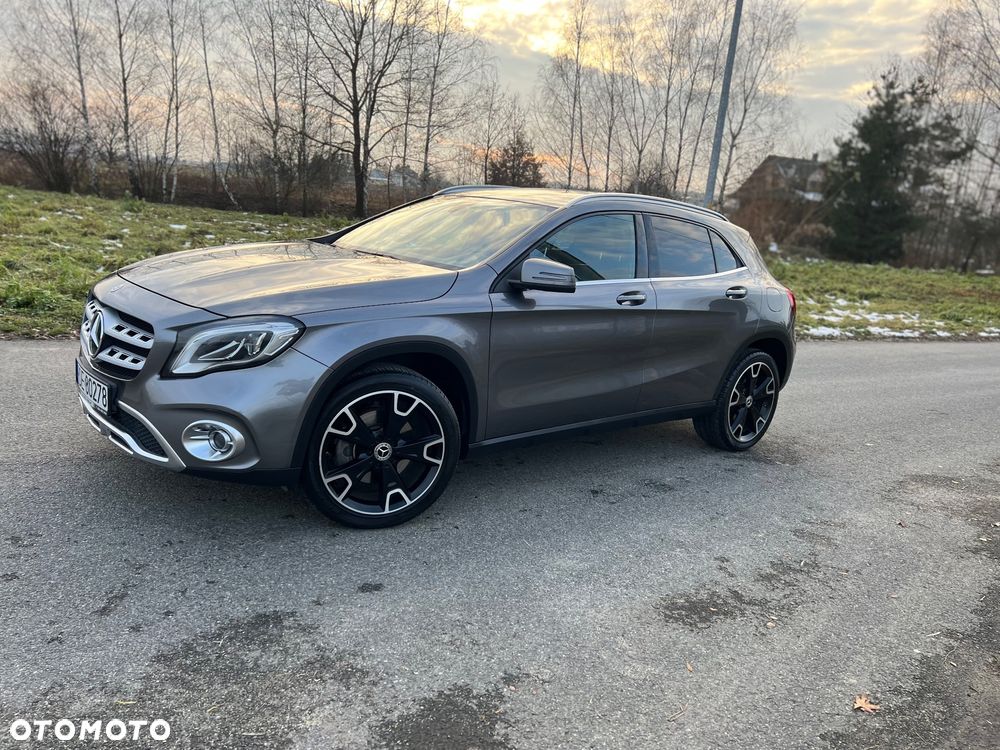 Mercedes-Benz GLA 250 7G-DCT AMG Line - 27