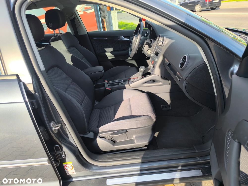 Audi A3 Sportback 1.6 S tronic Ambition - 14