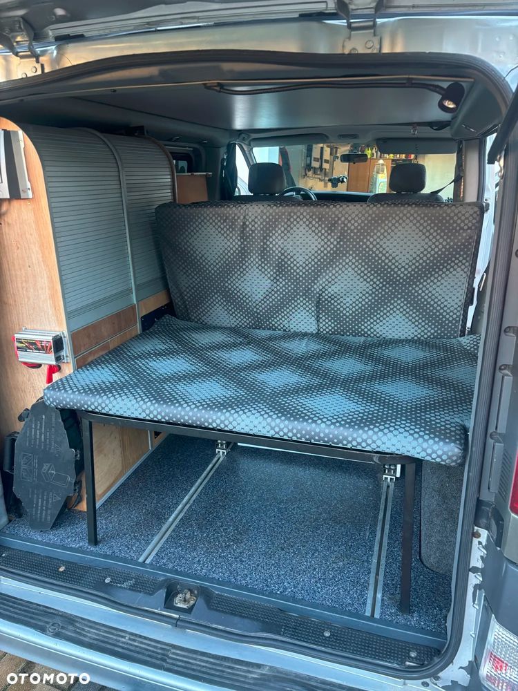 Renault Trafic - 11