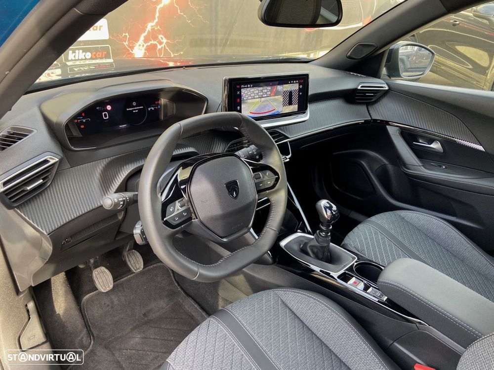 Peugeot 2008 1.2 PureTech Allure - 13