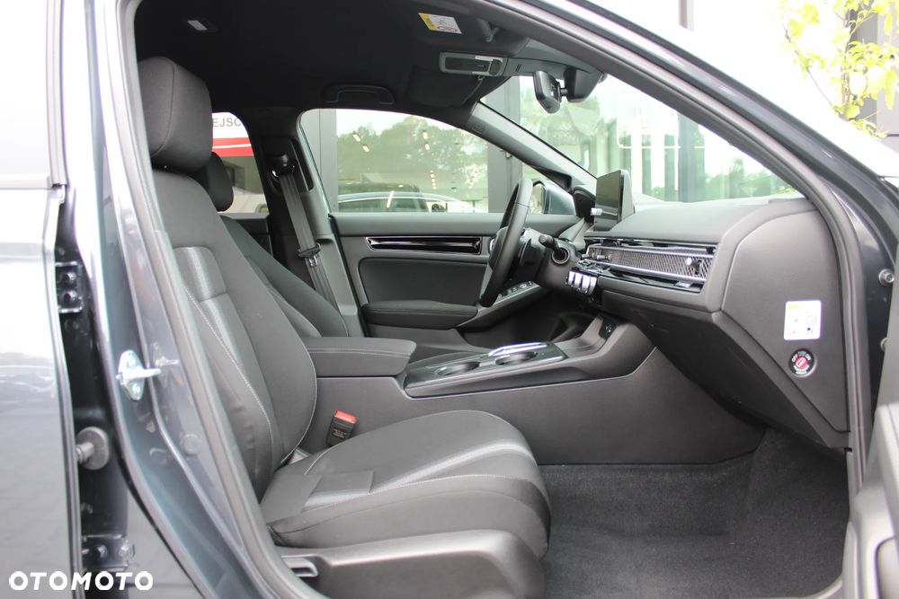 Honda Civic 2.0 i-MMD Elegance CVT - 18