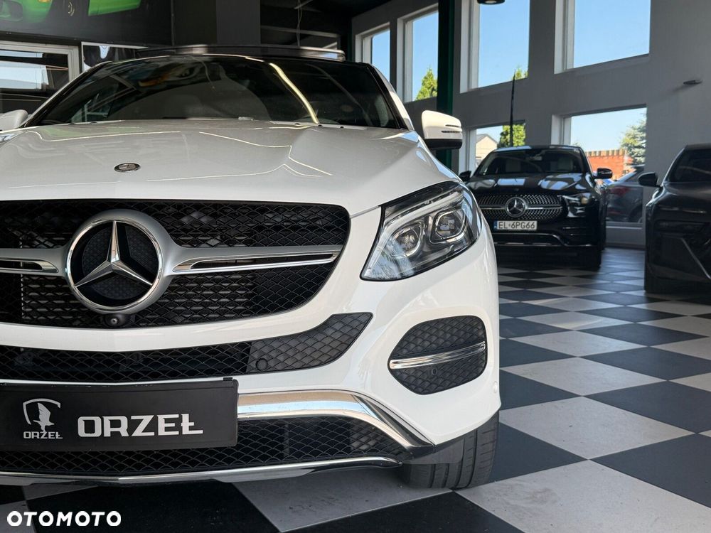 Mercedes-Benz GLE - 39
