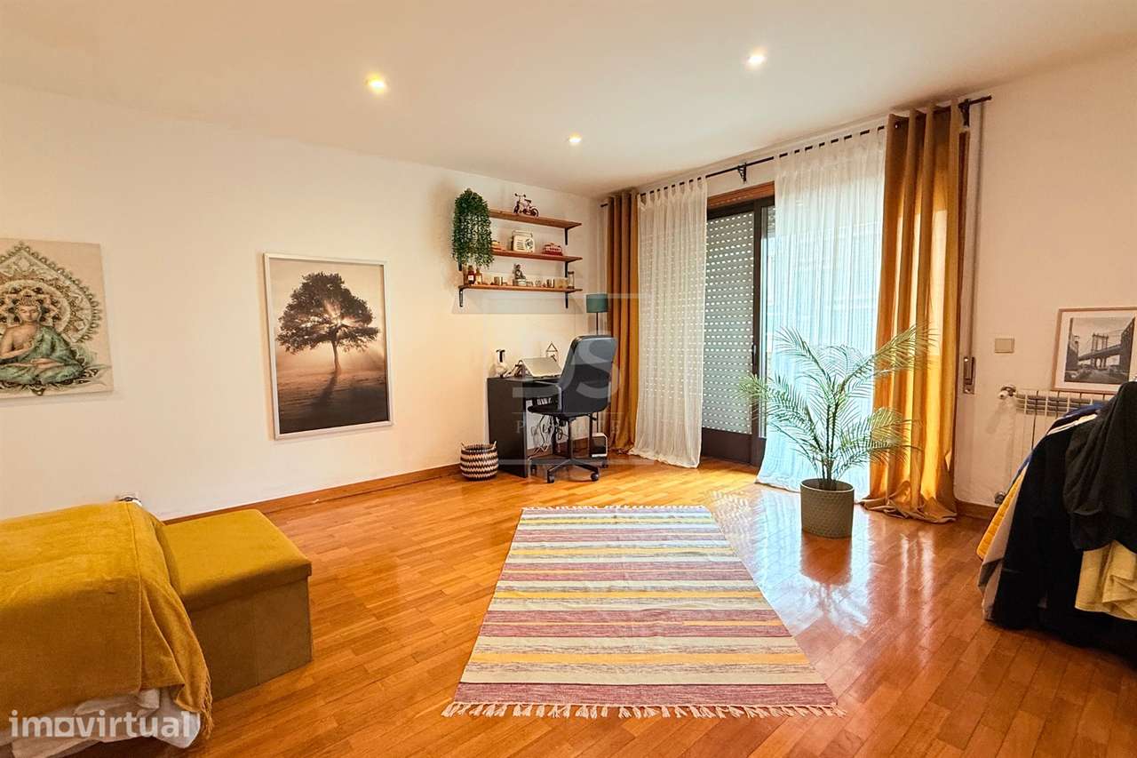 Apartamento T2 Venda em Mafamude e Vilar do Paraíso,Vila Nova de Gaia - Grande imagem: 2/19