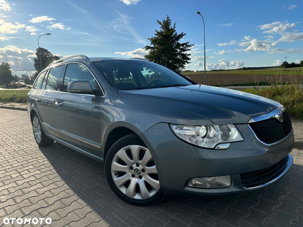 Skoda Superb 2.0 TDI Ambition - 1