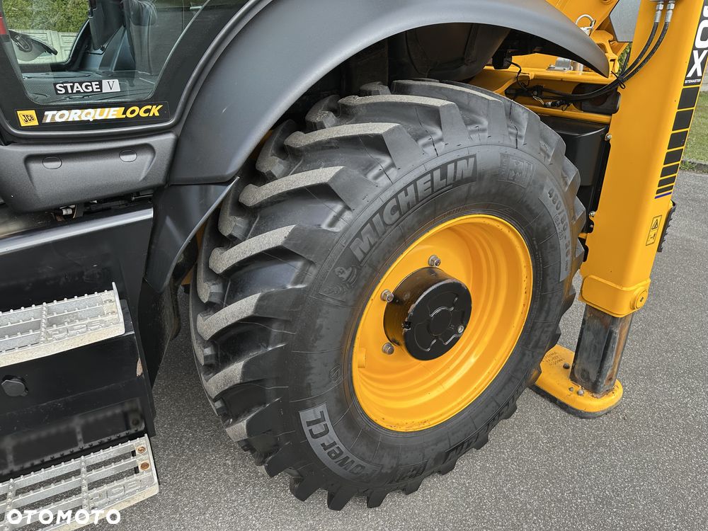 JCB 3CX PLUS AEC 300Mth Salon PL - 19