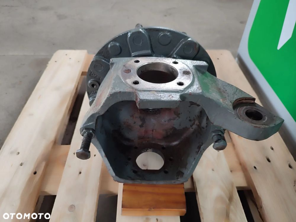 Zwrotnica Piasta 082662 108881 Wacker Neuson 6503 - 6