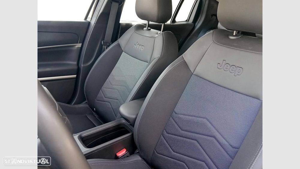 Jeep Avenger 1.2 TG Altitude - 13
