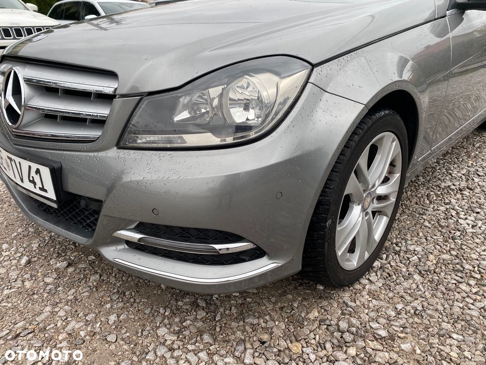 Mercedes-Benz Klasa C 180 (BlueEFFICIENCY) Avantgarde - 9