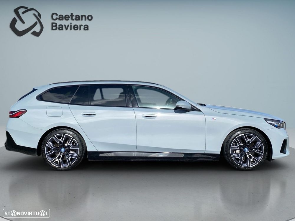 BMW i5 eDrive40 Pack Desportivo M - 25