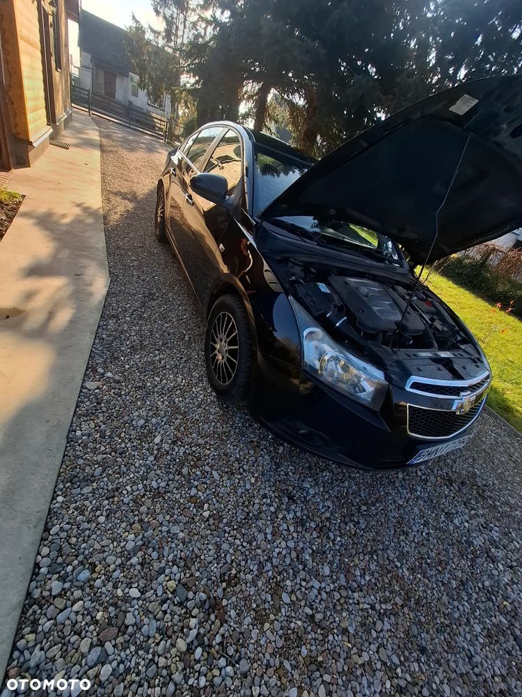 Chevrolet Cruze 2.0 LS - 2