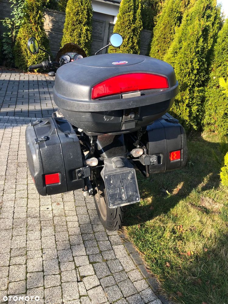 Moto Guzzi Breva - 12