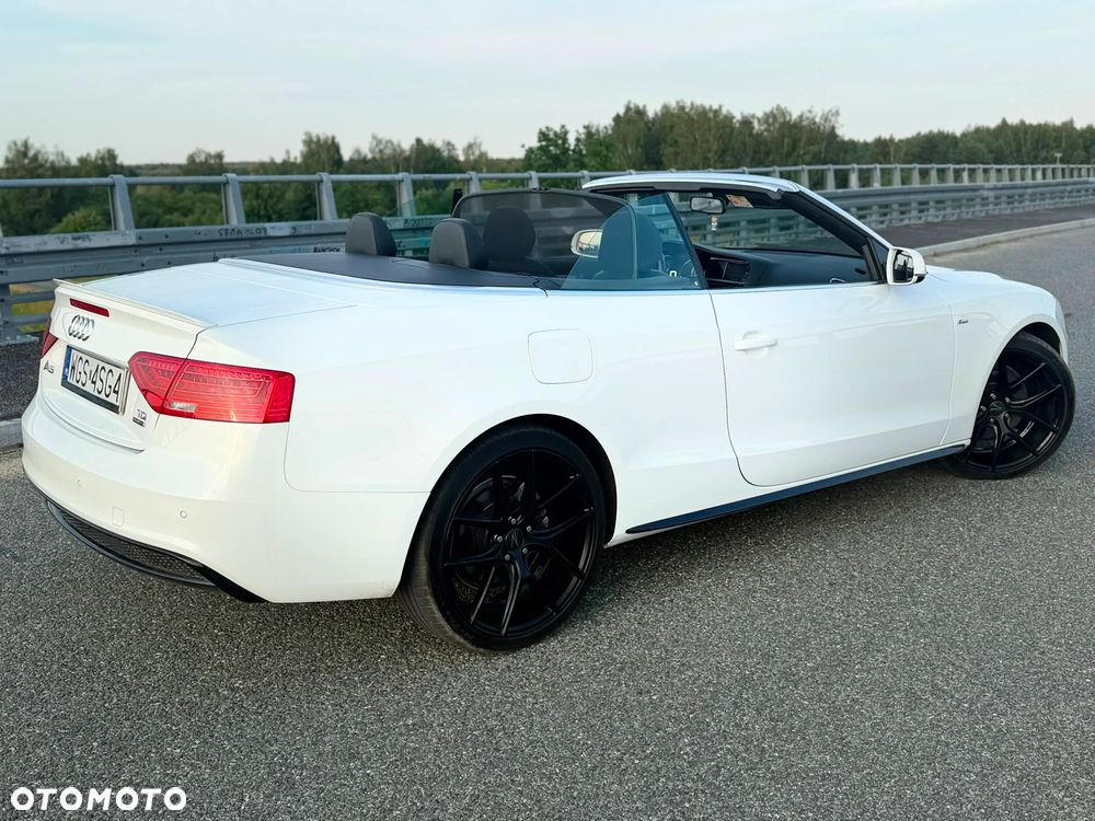 Audi A5 Cabrio 2.0 TDI DPF (clean diesel) - 5