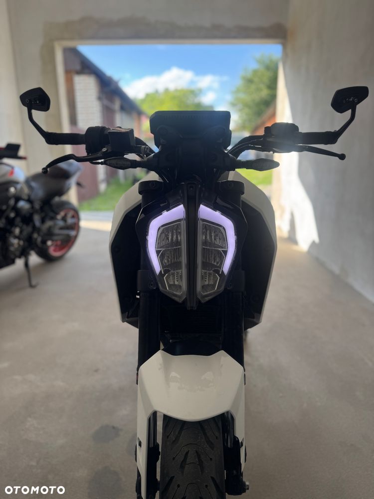 KTM Duke - 4