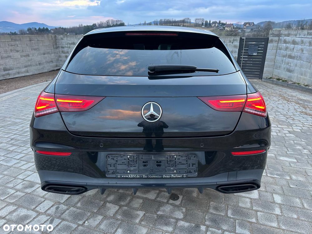 Mercedes-Benz CLA 250 e 8G-DCT AMG Line - 5