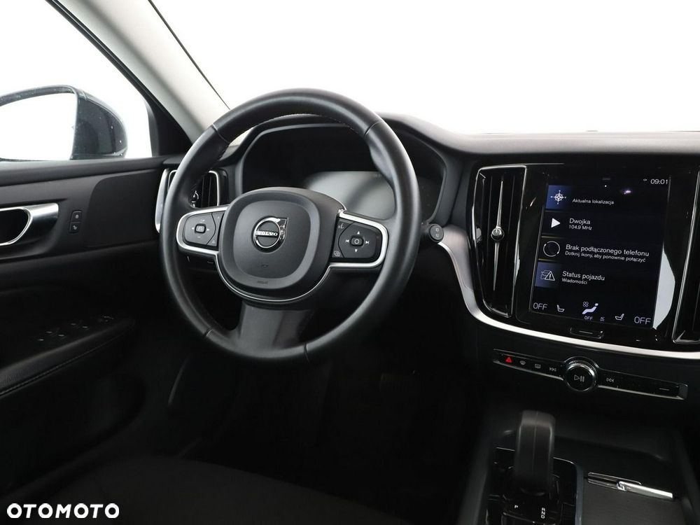 Volvo V60 B4 D Geartronic Momentum Pro - 17