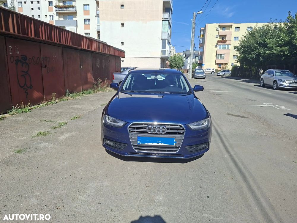 Audi A4 Limuzina 2.0 TDI B8 - 3