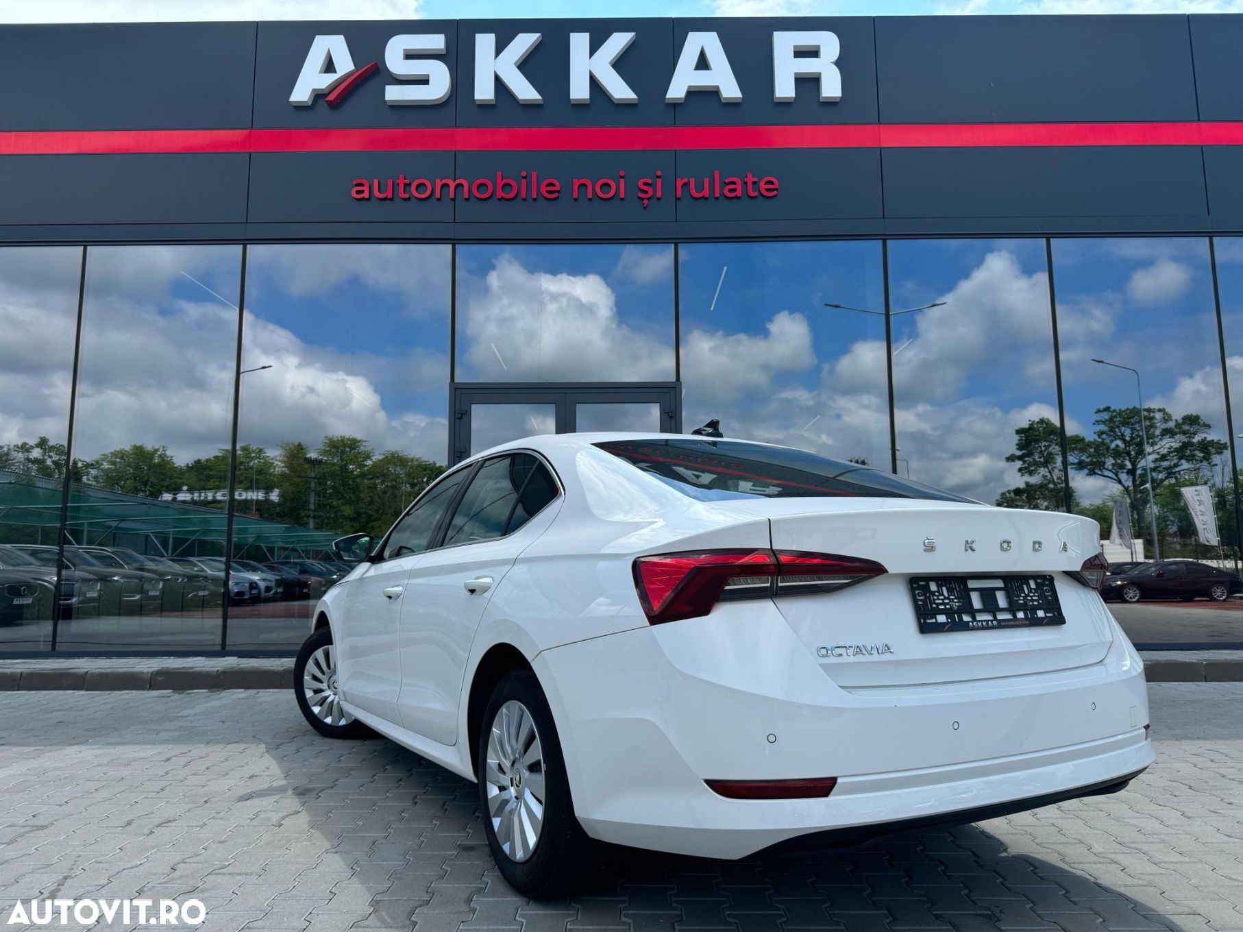 Skoda Octavia 2.0 TDI Style - 8