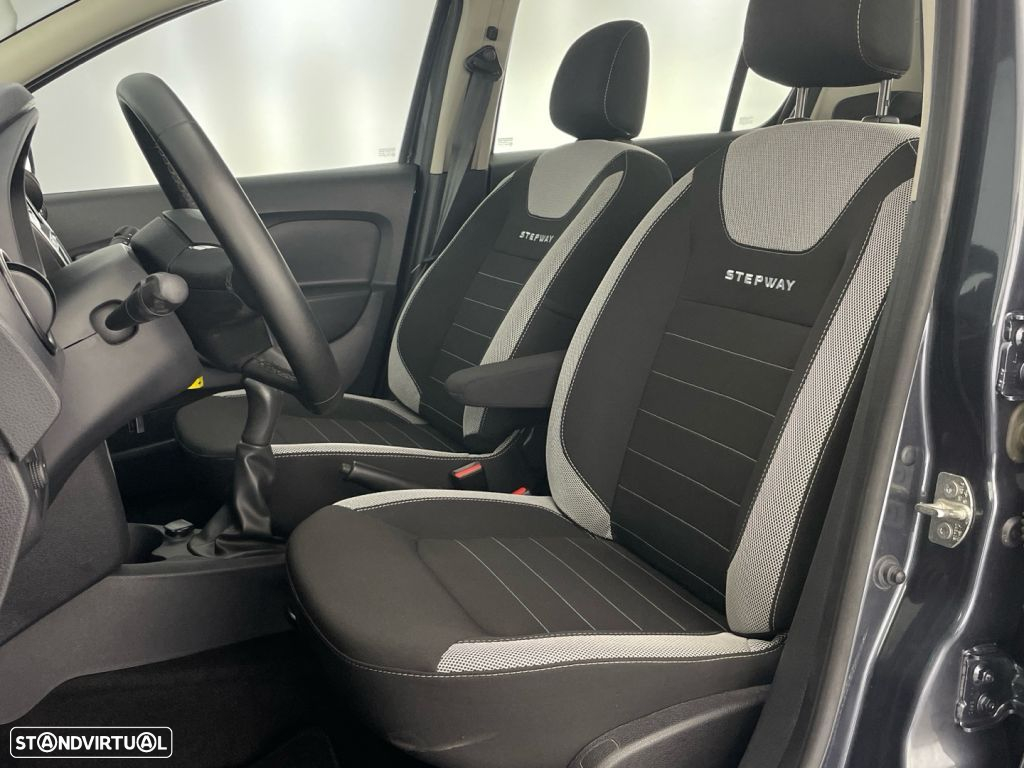 Dacia Sandero 1.5 Blue dCi Stepway - 19