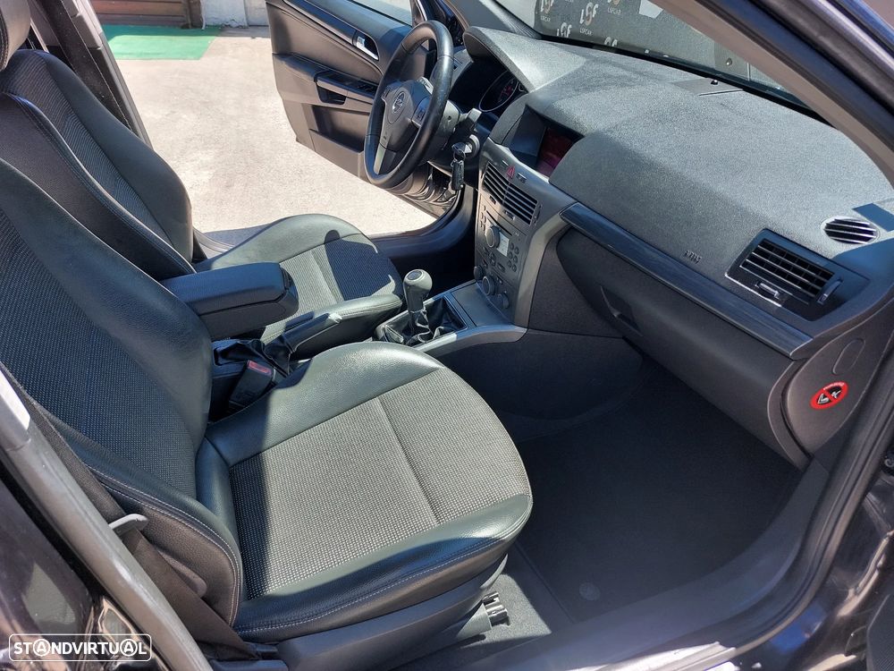 Opel Astra Caravan 1.7 CDTi Cosmo - 11