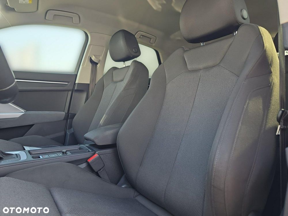 Audi Q3 Sportback - 20