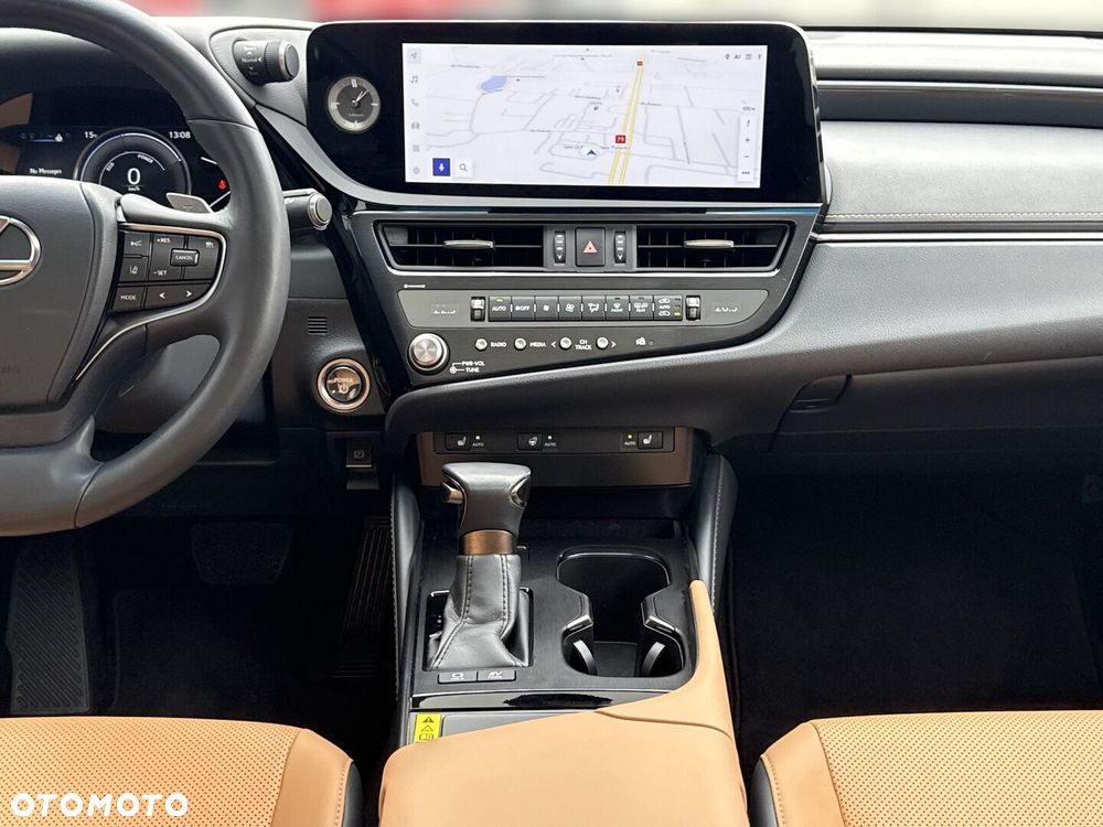 Lexus ES 300h Business Edition - 22