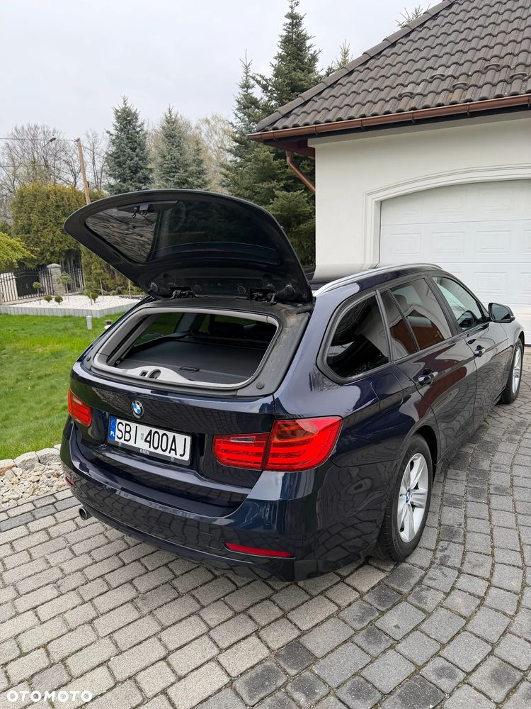 BMW Seria 3 318d DPF - 15
