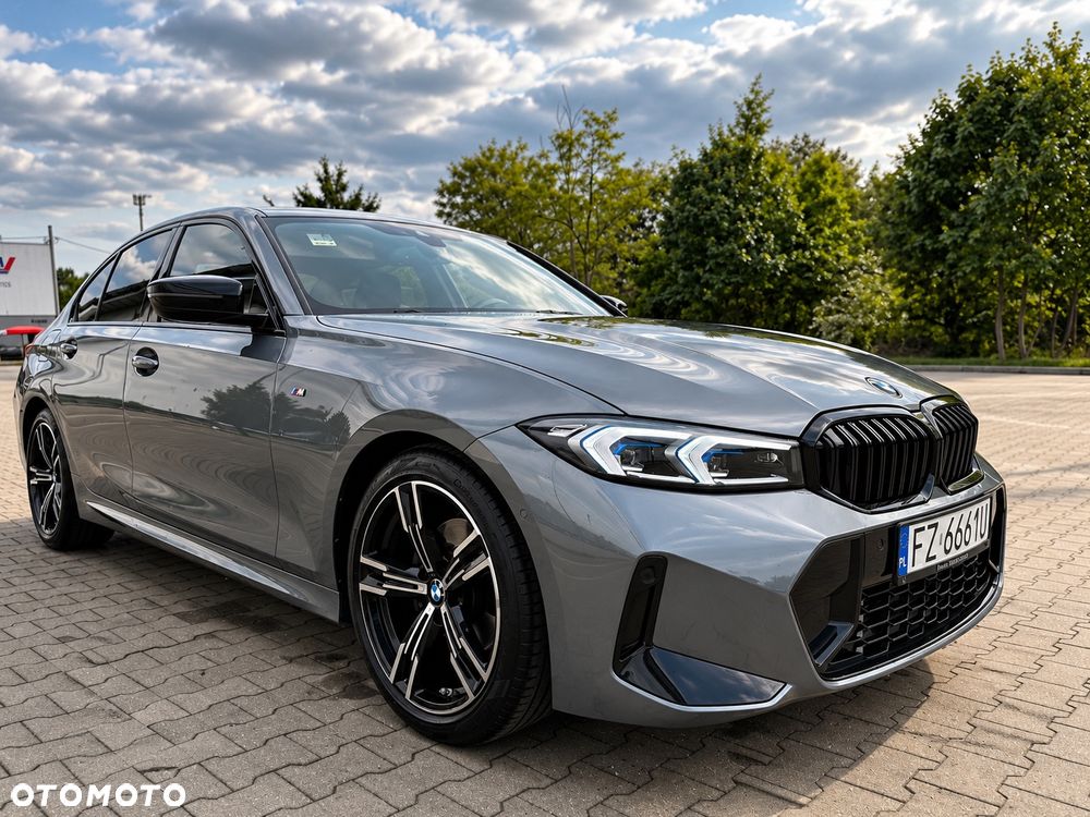 BMW Seria 3 320i - 11